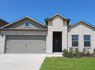 529 Pendleton Ave, Keene, TX 76059