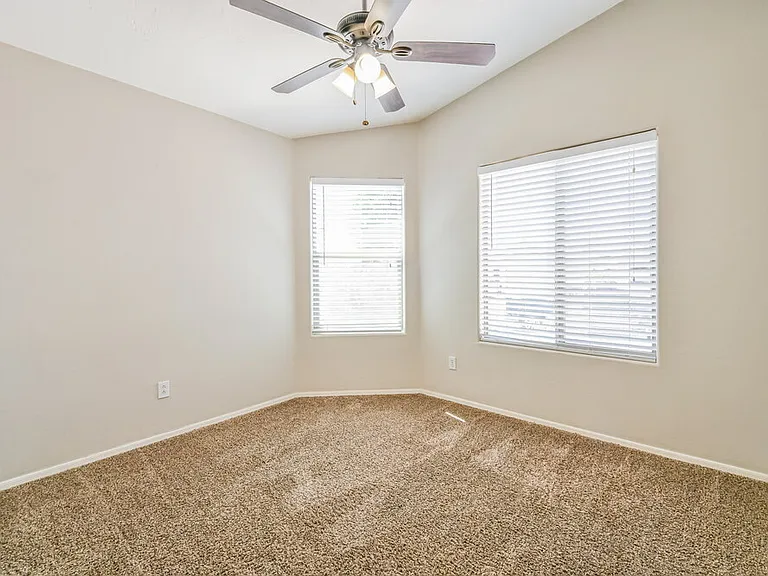 3854 W Carlos Ln — Photo 14