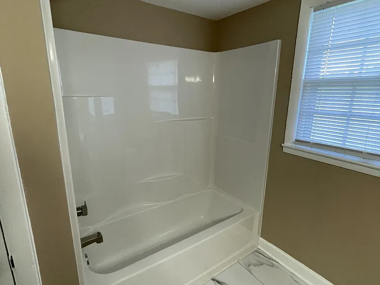 1807 Old Lascassas Rd — Photo 11