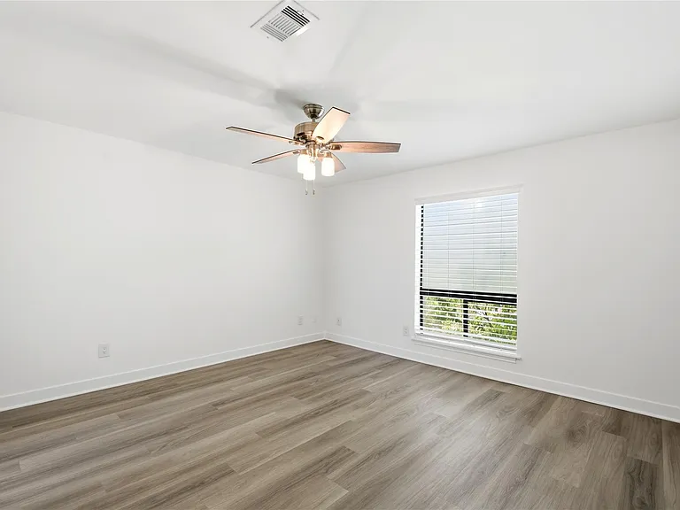 9407 Denbury Way — Photo 35