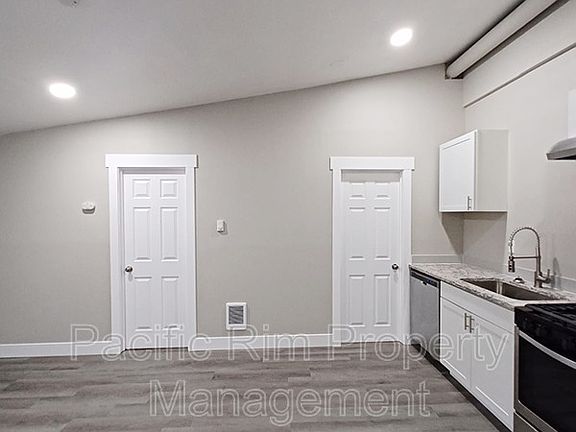 3rd image of 6323 Kitsap Way APT 4