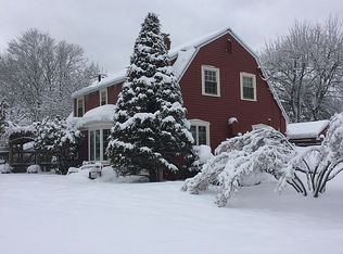 48 Old Brook Cir, Melrose, MA 02176