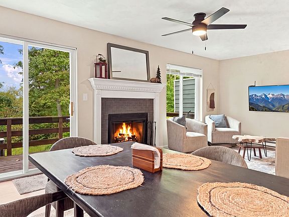 3rd image of 1803 Eagles Ridge Ct