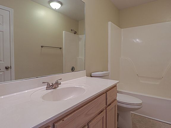 2nd image of 11349 Fairfield Ln