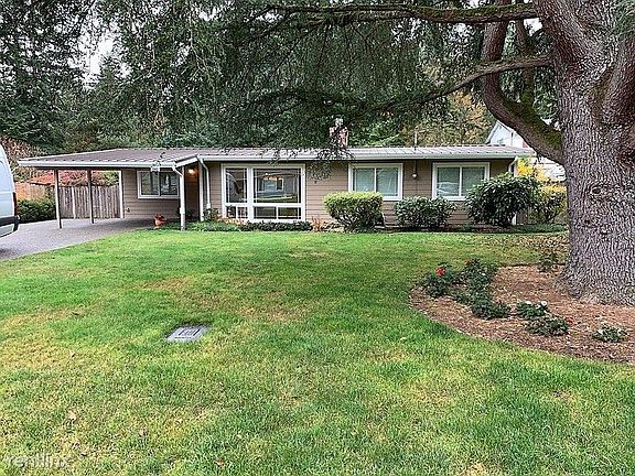 5th image of 4028 156th Ave SE