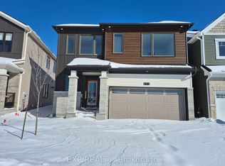 805 Pearly Everlasting Cres, Ottawa, ON K0A2Z0
