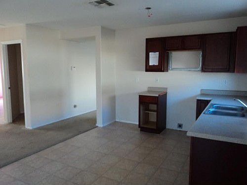 3rd image of 2925 S 95th Ln