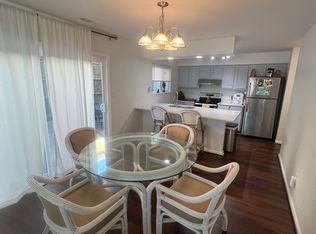 967 B St, Virginia Beach, VA 23451
