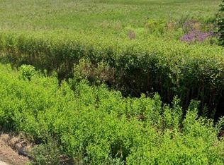 738 Crest Ave, Schaumburg, IL 60193