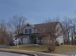 502 Constitution Dr, Middletown, PA 17057