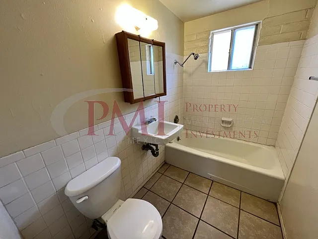 Conlee Lane — Photo 15