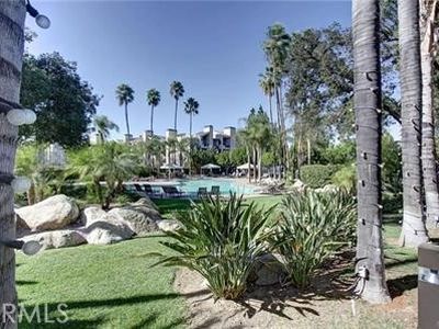 21400 Burbank Blvd APT 225, Woodland Hills, CA, 91367