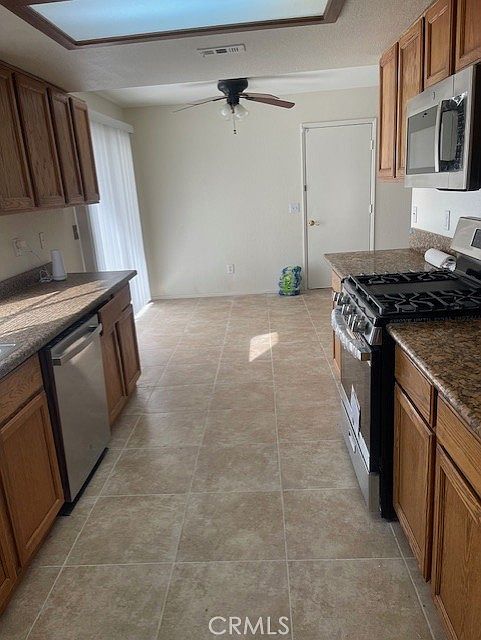 2nd image of 14690 Tonikan Rd