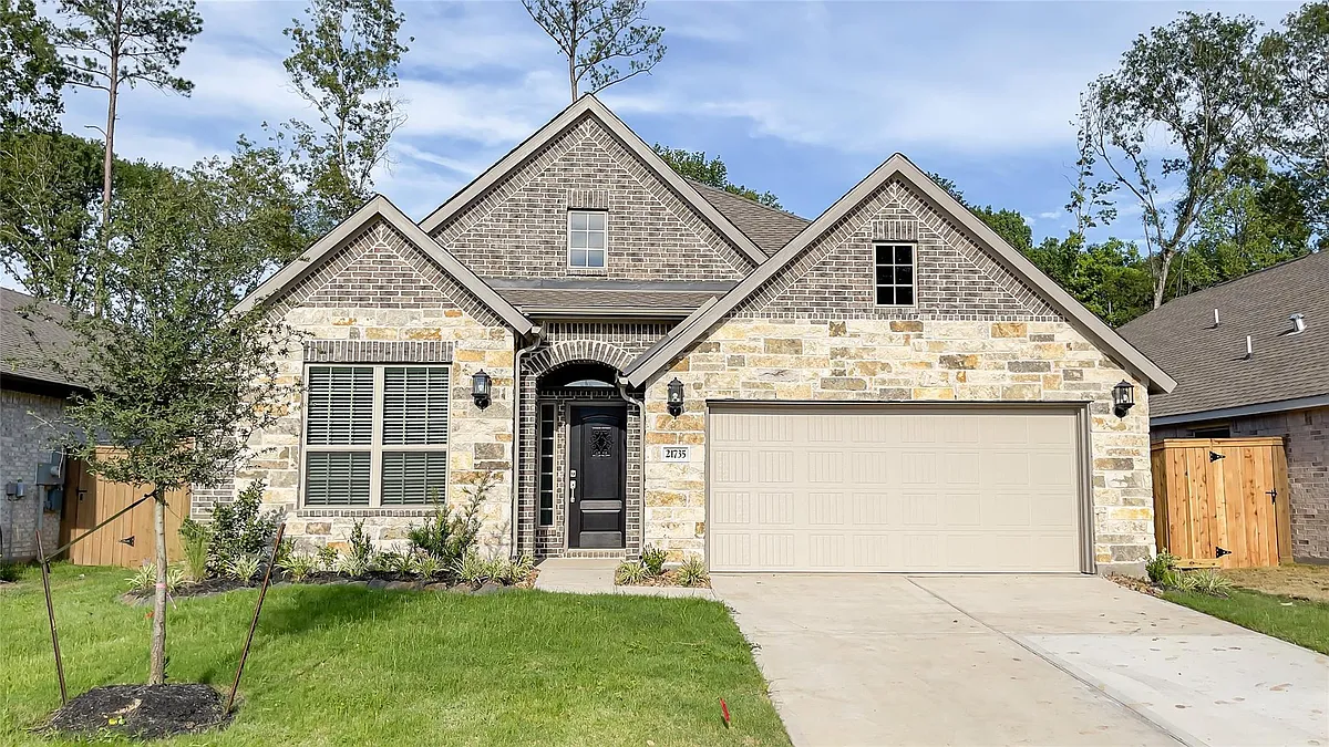 Building Photo - 21735 N Enchanted Rock Dr