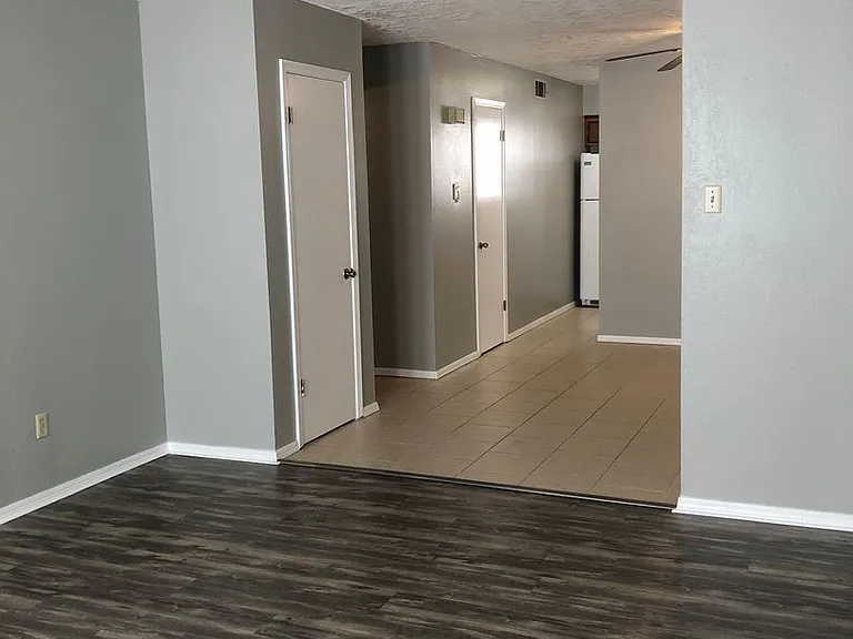 902 NE Tortoise Dr — Photo 12