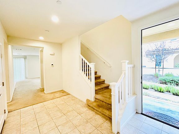 5th image of 15792 Myrtlewood Ave