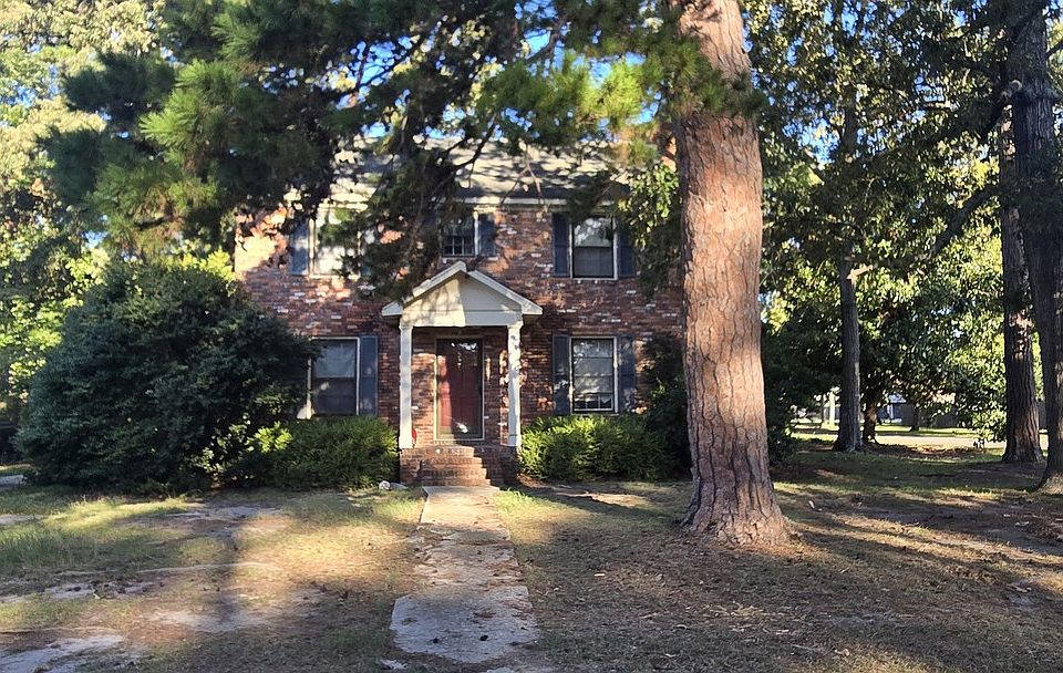 1st image of 423 Chatham Pl