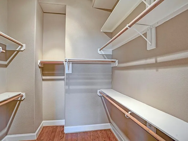 337 Cage St — Photo 11