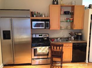 1345 N Wells St #303, Chicago, IL 60610