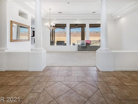 5th image of 5855 Boulder Brook Ct