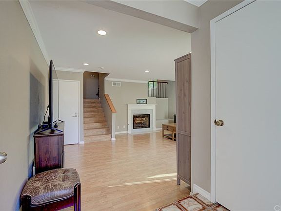 3rd image of 4325 W 182nd St APT 12