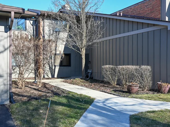 (undisclosed Address), Warrenville, IL 60555