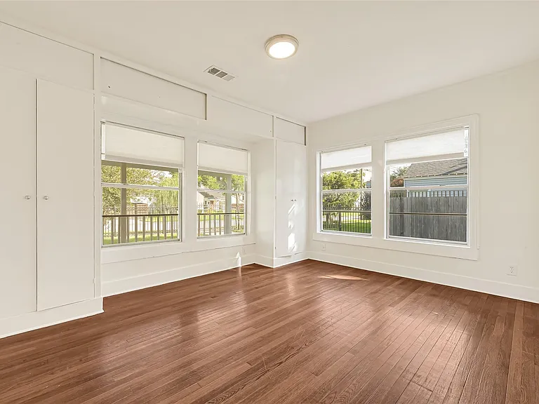 7017 Schley St — Photo 13