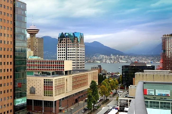 233 Robson St #2710 — Photo 14