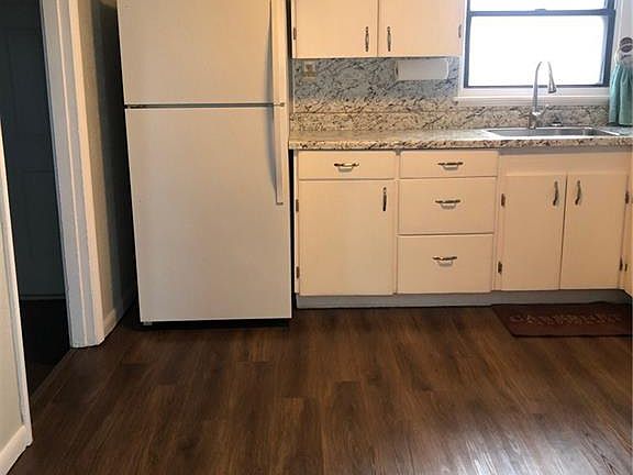5th image of 5900 S Francis Ave