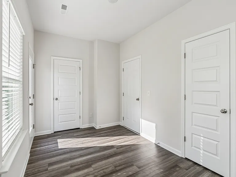 1017 Pinnacle Pkwy — Photo 11