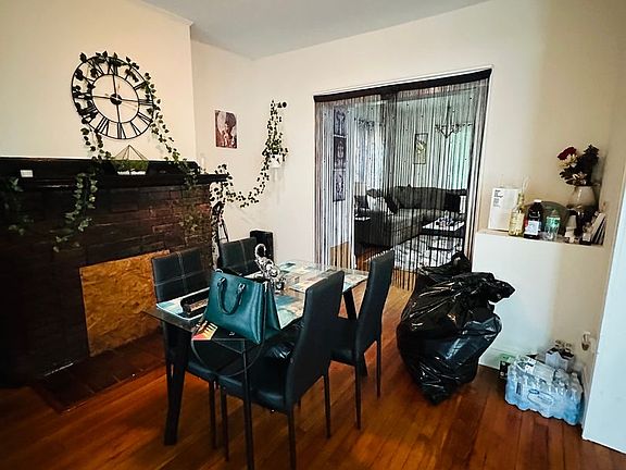 5th image of 3417 Delaware Ave