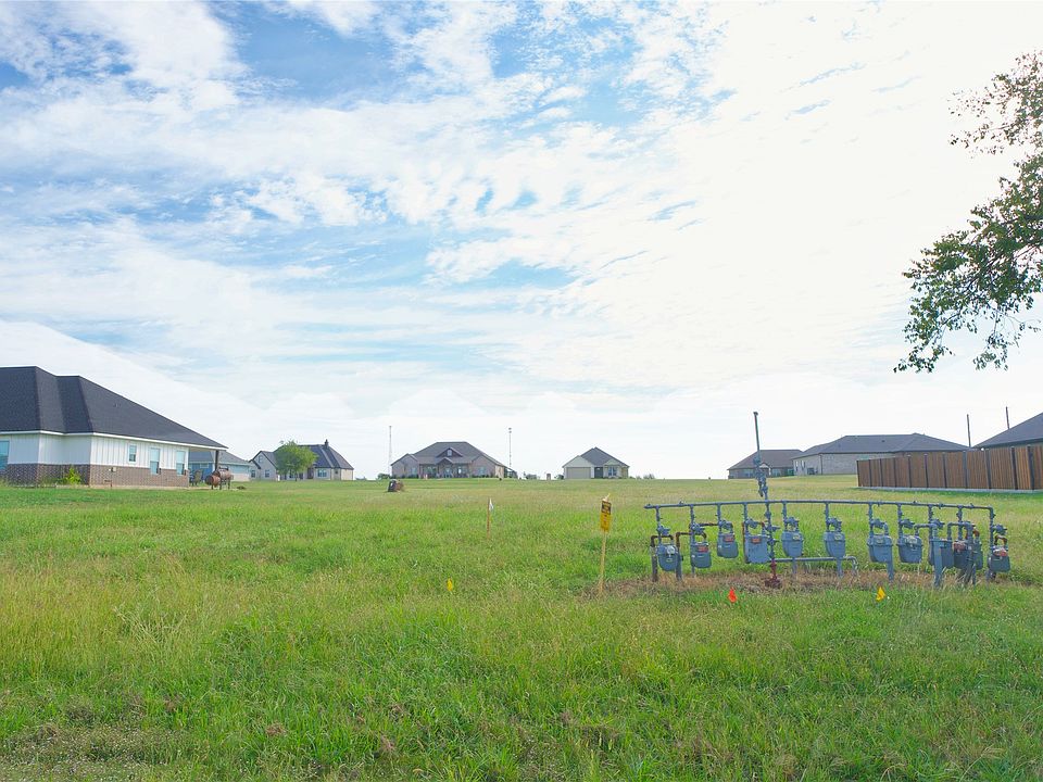 2nd image of 4 Mesquite St