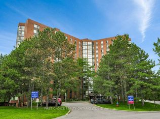 2871 Richmond Rd #1208, Ottawa, ON K2B 8M5