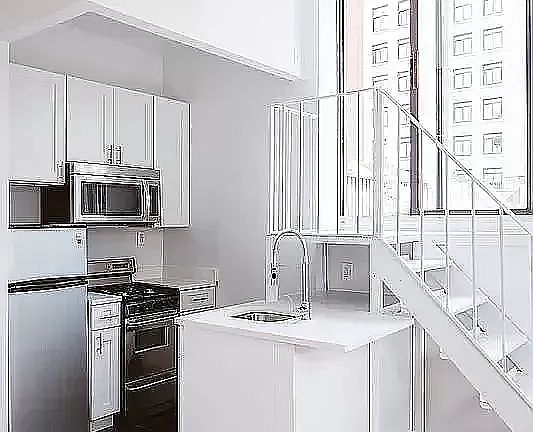 3rd image of 220 Sullivan St APT 5B
