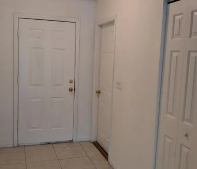 10 Eastern Pl #B — Photo 2