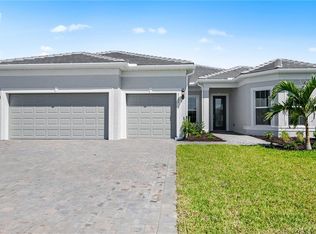 7103 Del Webb Oak Creek Blvd, North Fort Myers, FL 33917