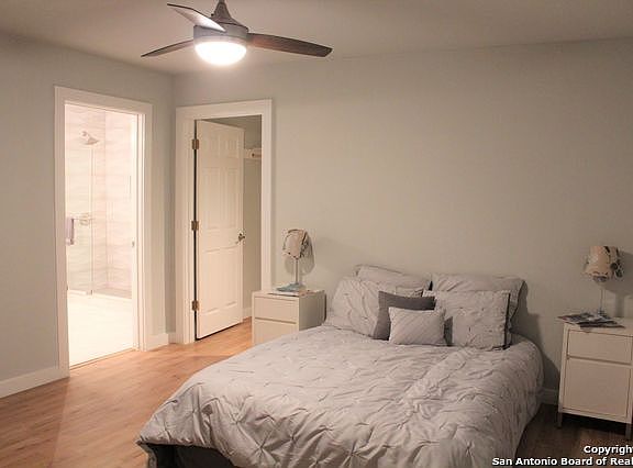 5th image of 1319 Delaware St