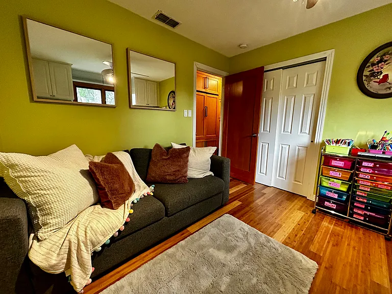 3203 Loyola Ln — Photo 49
