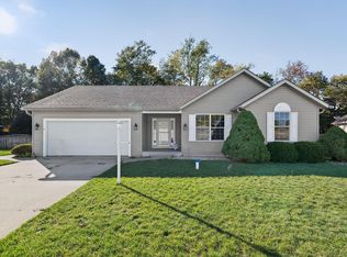 57223 Pine Needle Ct, South Bend, IN 46619