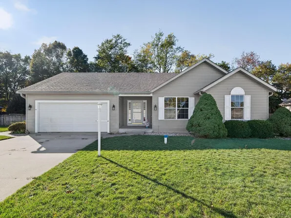 57223 Pine Needle Ct, South Bend, IN 46619
