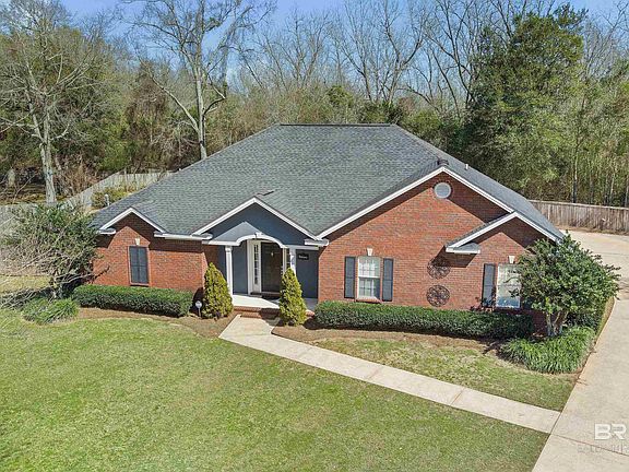4th image of 4030 Blakewood Dr