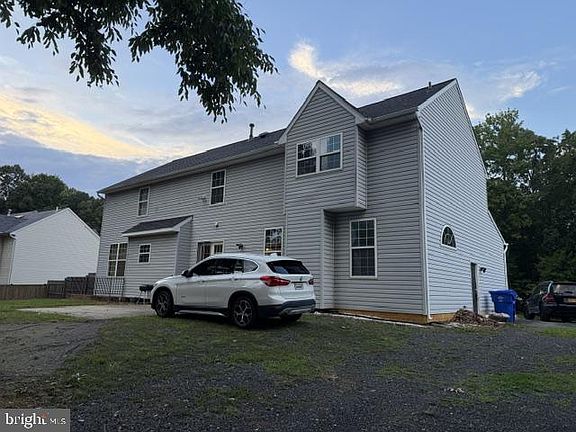 2nd image of 3355 Elsa Ave