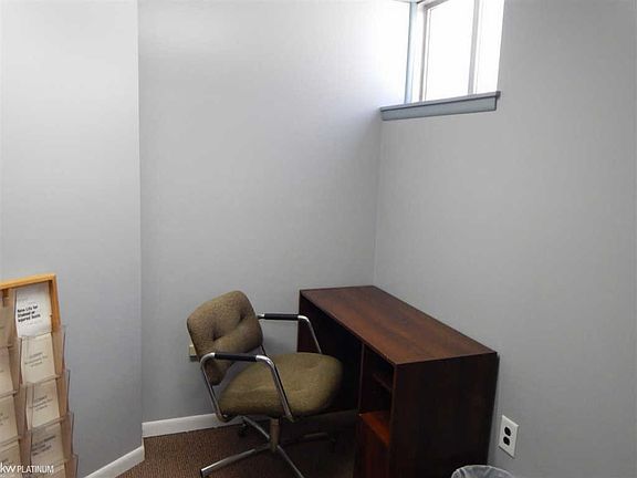 4th image of 2932 Pine Grove Ave Ste 2