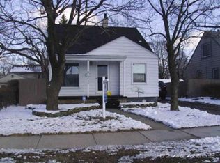 3734 E Greenfield Rd, Berkley, MI 48072