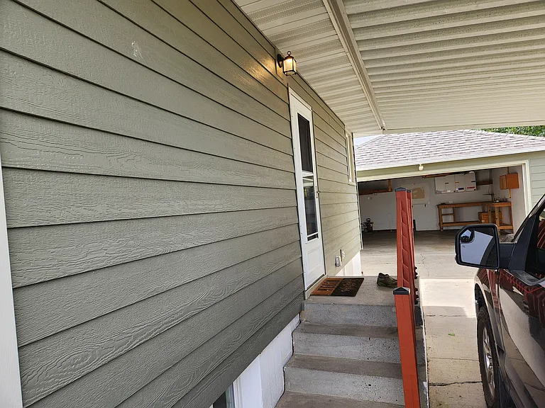 Side entry