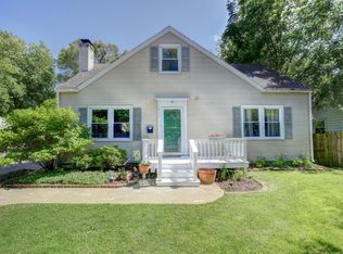 1013 W Springfield Ave, Champaign, IL 61821