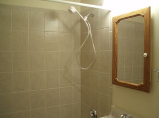 2205 Cardinal Dr, Rolling Meadows, IL 60008