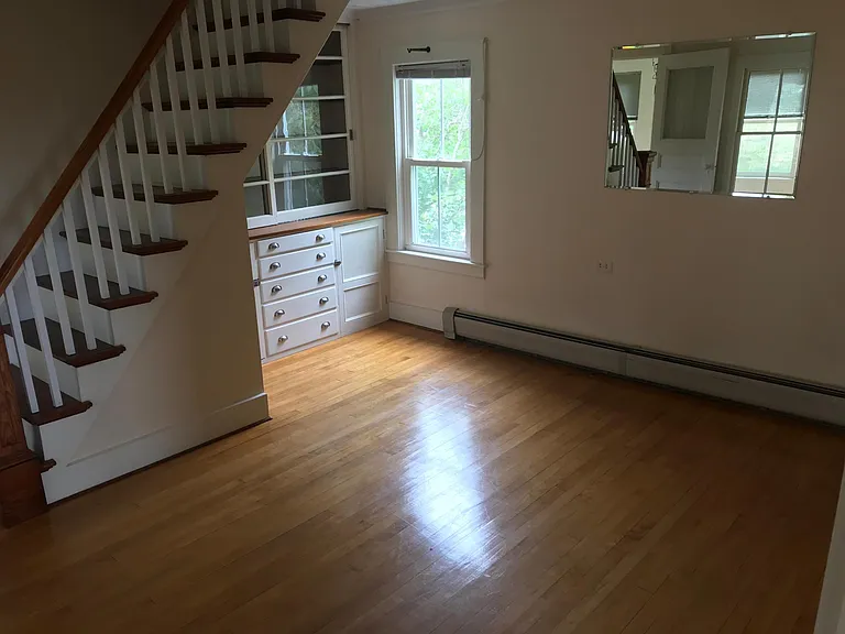 1 Angel Ave — Photo 10
