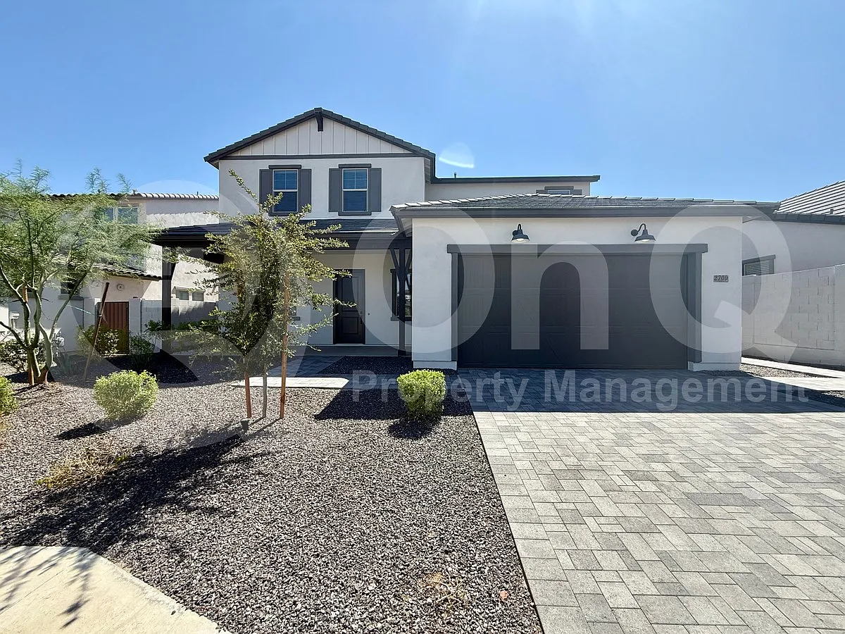 4 bed, 3.5 bath, 3232 sqft, $3,200 — Photo 1