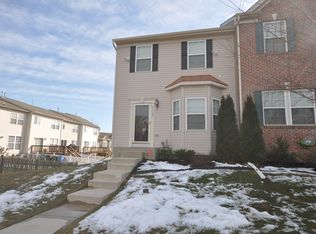 3135 Raking Leaf Dr, Abingdon, MD 21009